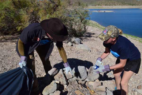 Lake Pleasant Clean Up